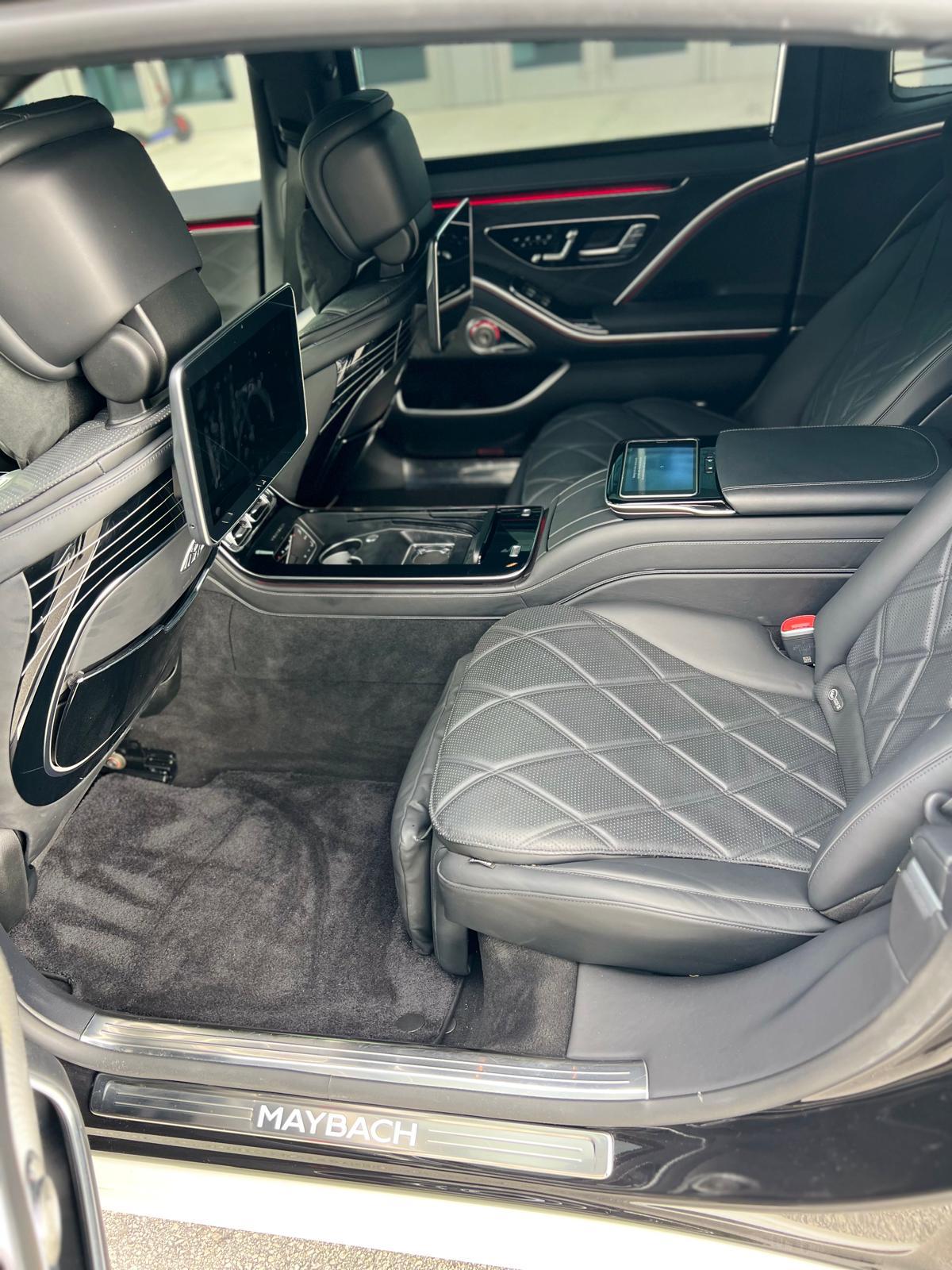 Mercedes Benz S580 Maybach
